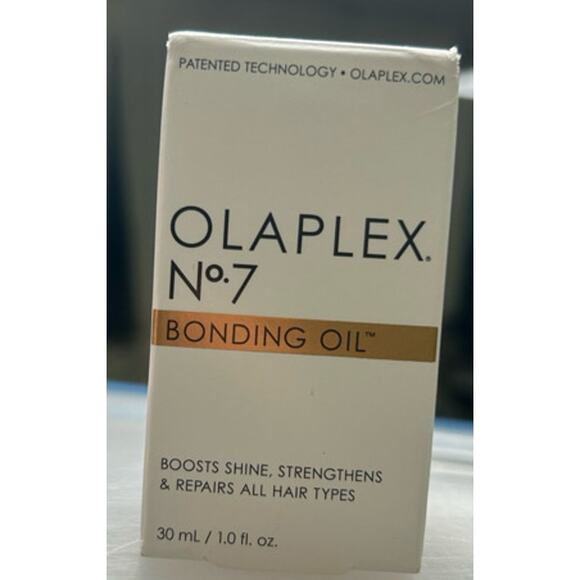 Olaplex No. 7 Bonding Oil - High Shine & Heat Protection, Frizz Control Hair Oil - Picture 6 of 6